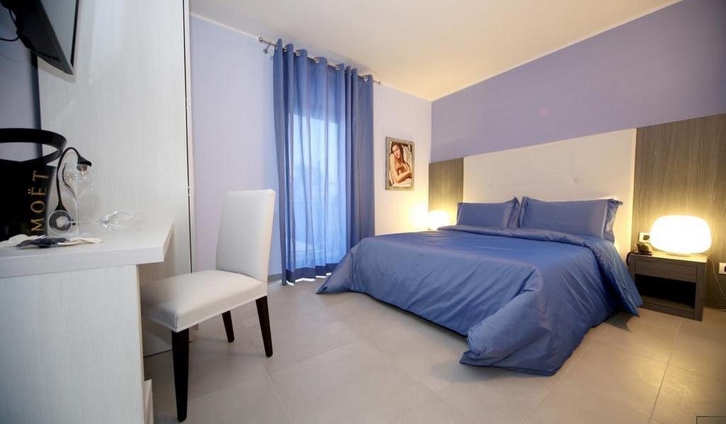 Victoria Hotel Pomigliano d'Arco Extérieur photo